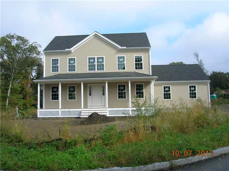4 Colin Circle Warren, RI 02885 - Photo 1 of 3 Exterior Front.