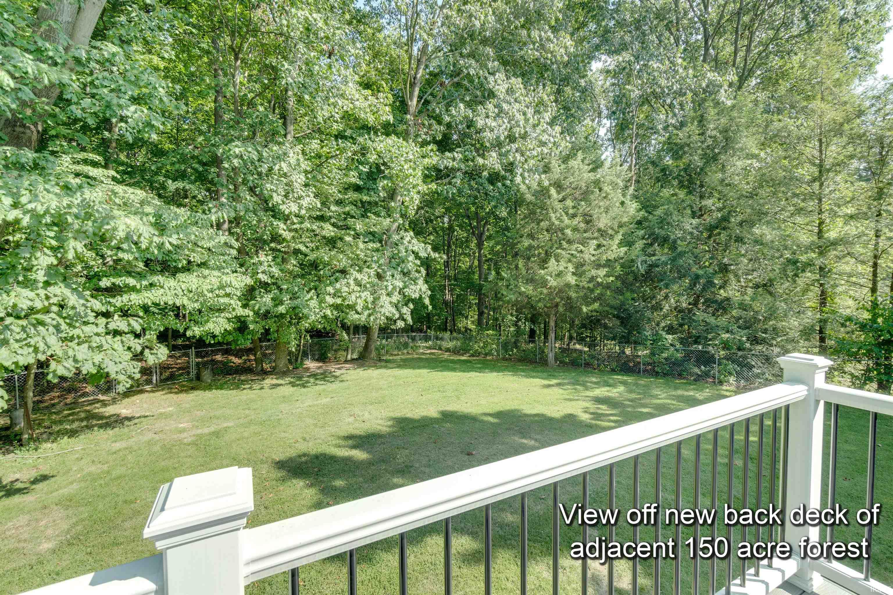 904 North Park Ridge Road Bloomington, IN 47408 - Photo 2 of 27