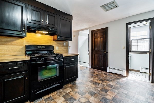 17 Togan Way, Unit 17 Marblehead, MA 01945 - Photo 13 of 42 Gallery Image 13