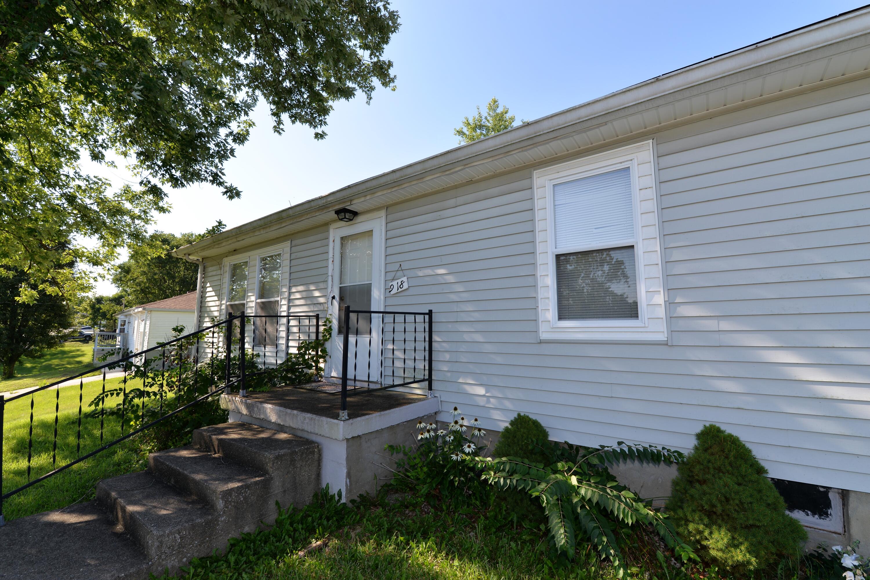 918 Edgehill Road Florence, KY 41042 - Photo 4 of 15 Gallery Image 4
