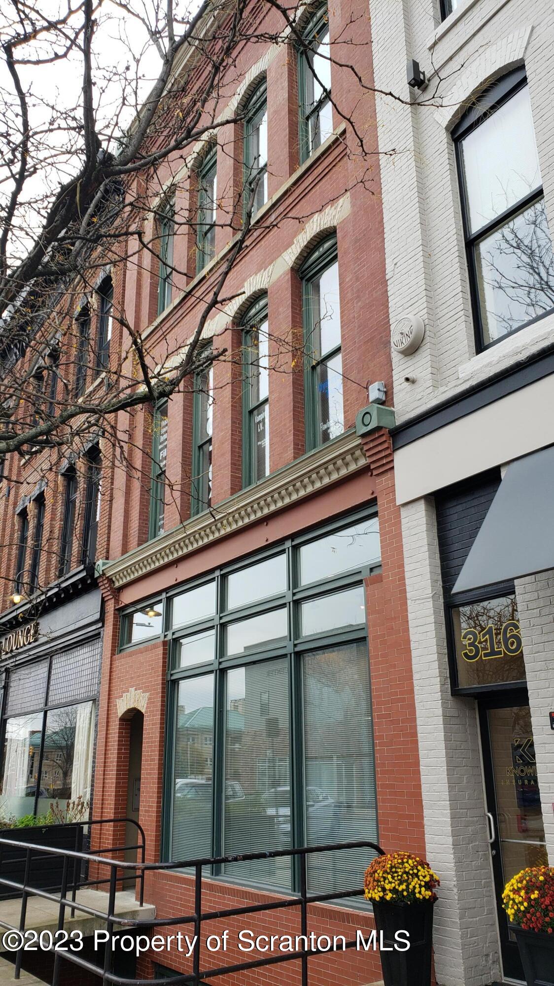 318 Penn Avenue Scranton, PA 18503 - Photo 4 of 70 20231109_100605