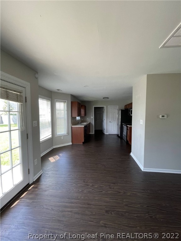 2148 Yellowbrick Road Fayetteville, NC 28314 - Photo 8 of 29 Gallery Image 8