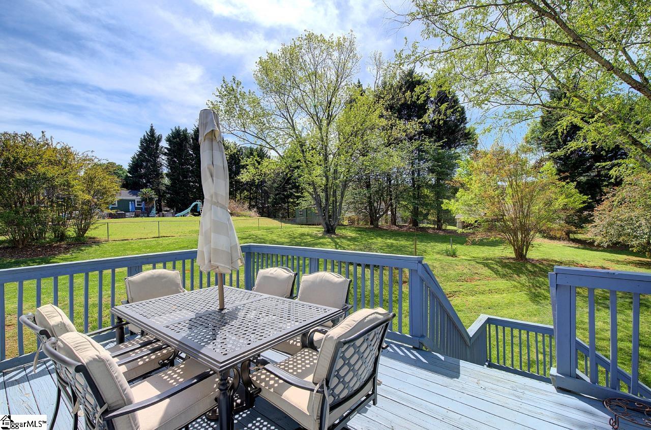 39 Rollingreen Road Greer, SC 29651 - Photo 31 of 49