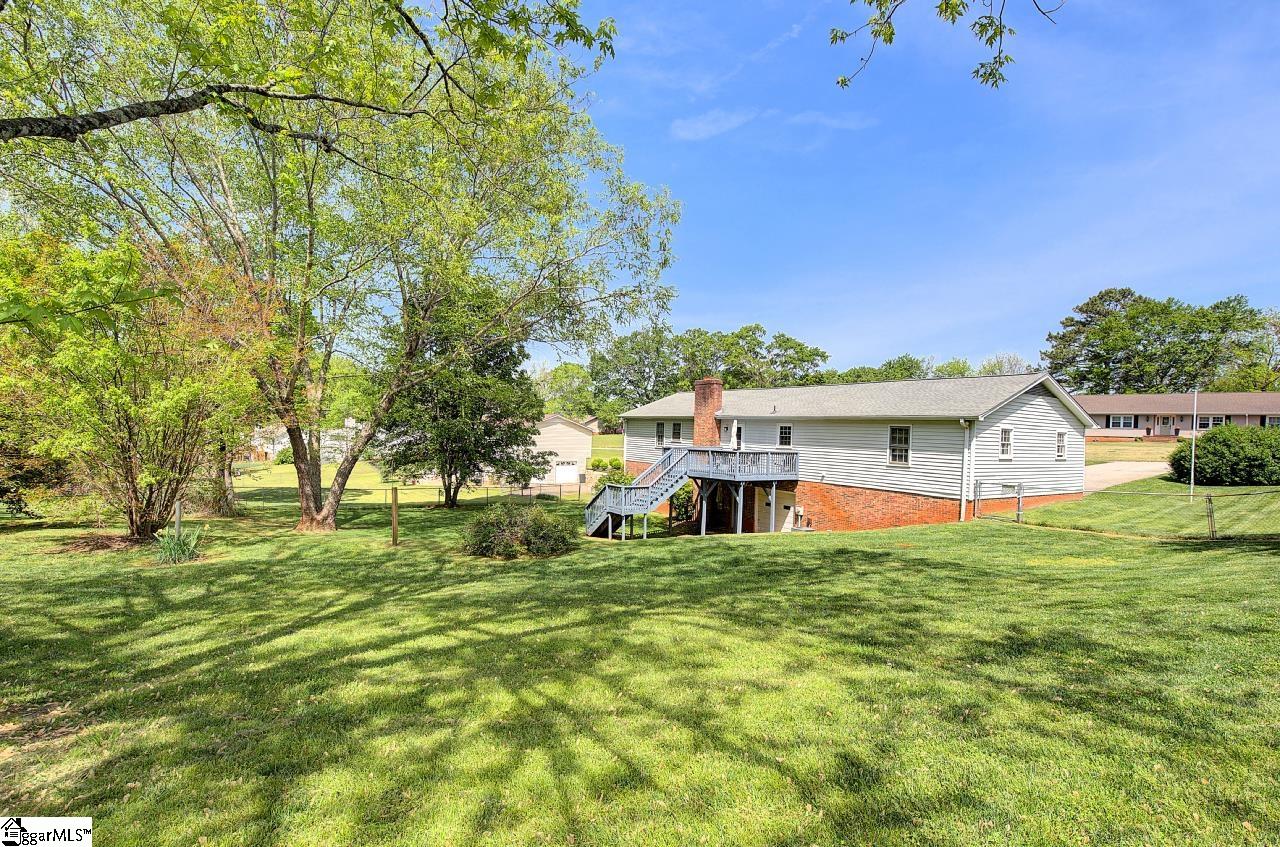 39 Rollingreen Road Greer, SC 29651 - Photo 42 of 49