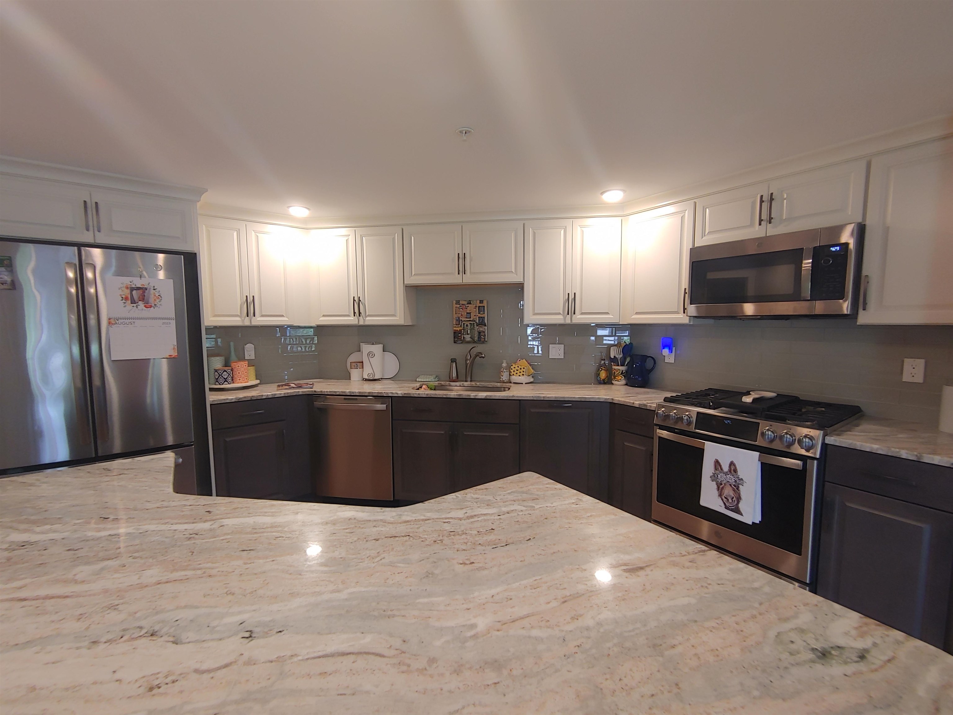 2075 Lafayette Road, Unit B22 Portsmouth, NH 03801 - Photo 9 of 20