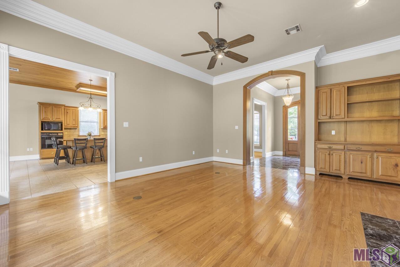 9805 Sedgewick Court Baton Rouge, LA 70809 - Photo 7 of 30 Gallery Image 7