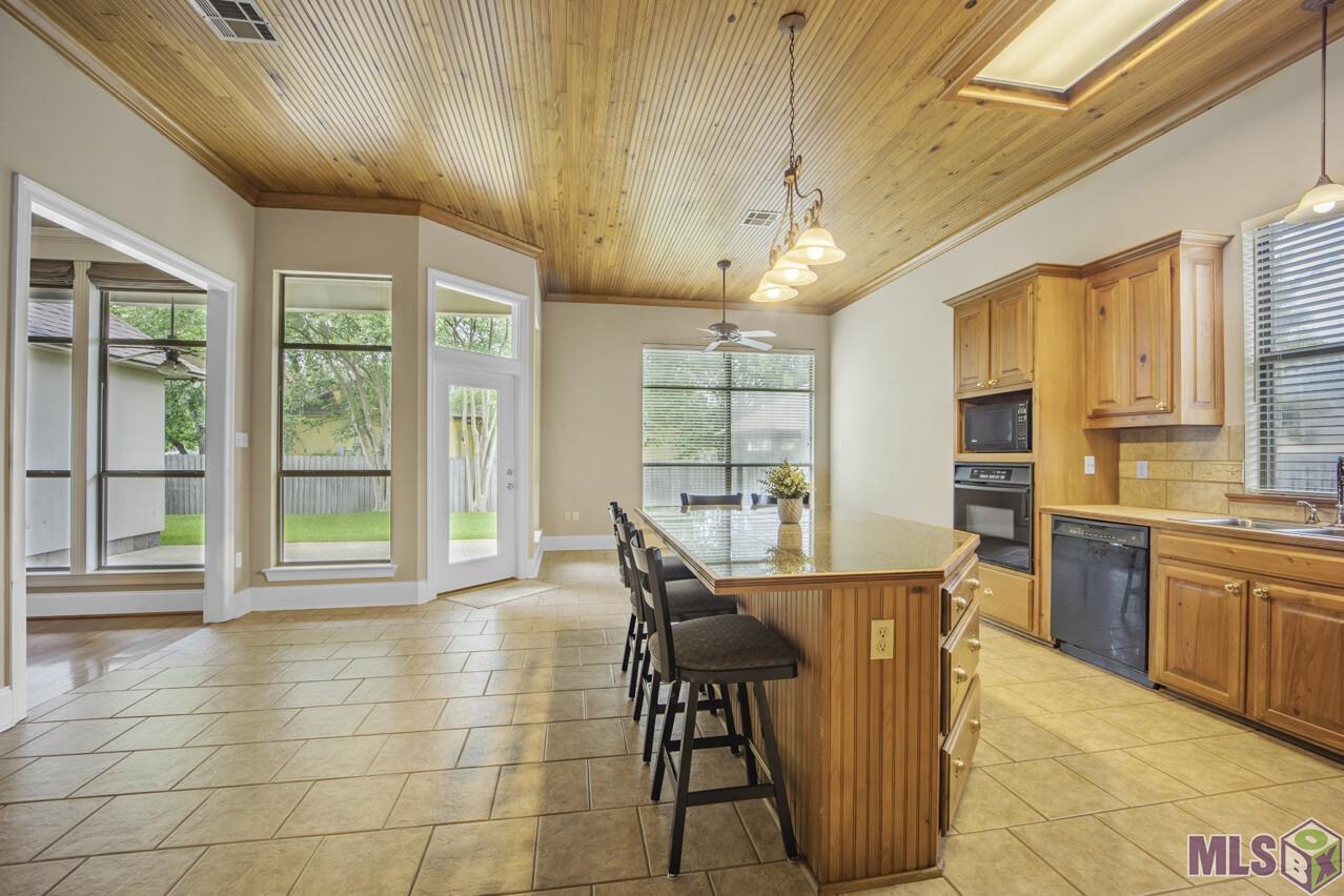 9805 Sedgewick Court Baton Rouge, LA 70809 - Photo 8 of 30 Gallery Image 8