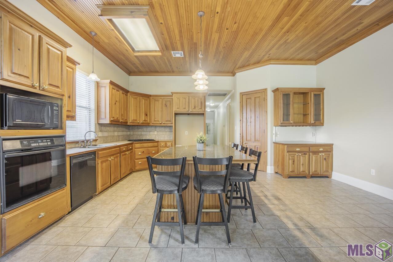 9805 Sedgewick Court Baton Rouge, LA 70809 - Photo 9 of 30 Gallery Image 9