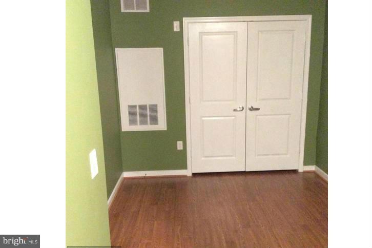 8045 Newell Street, Unit 220 Silver Spring, MD 20910 - Photo 5 of 21 Spacious Den w/Closet