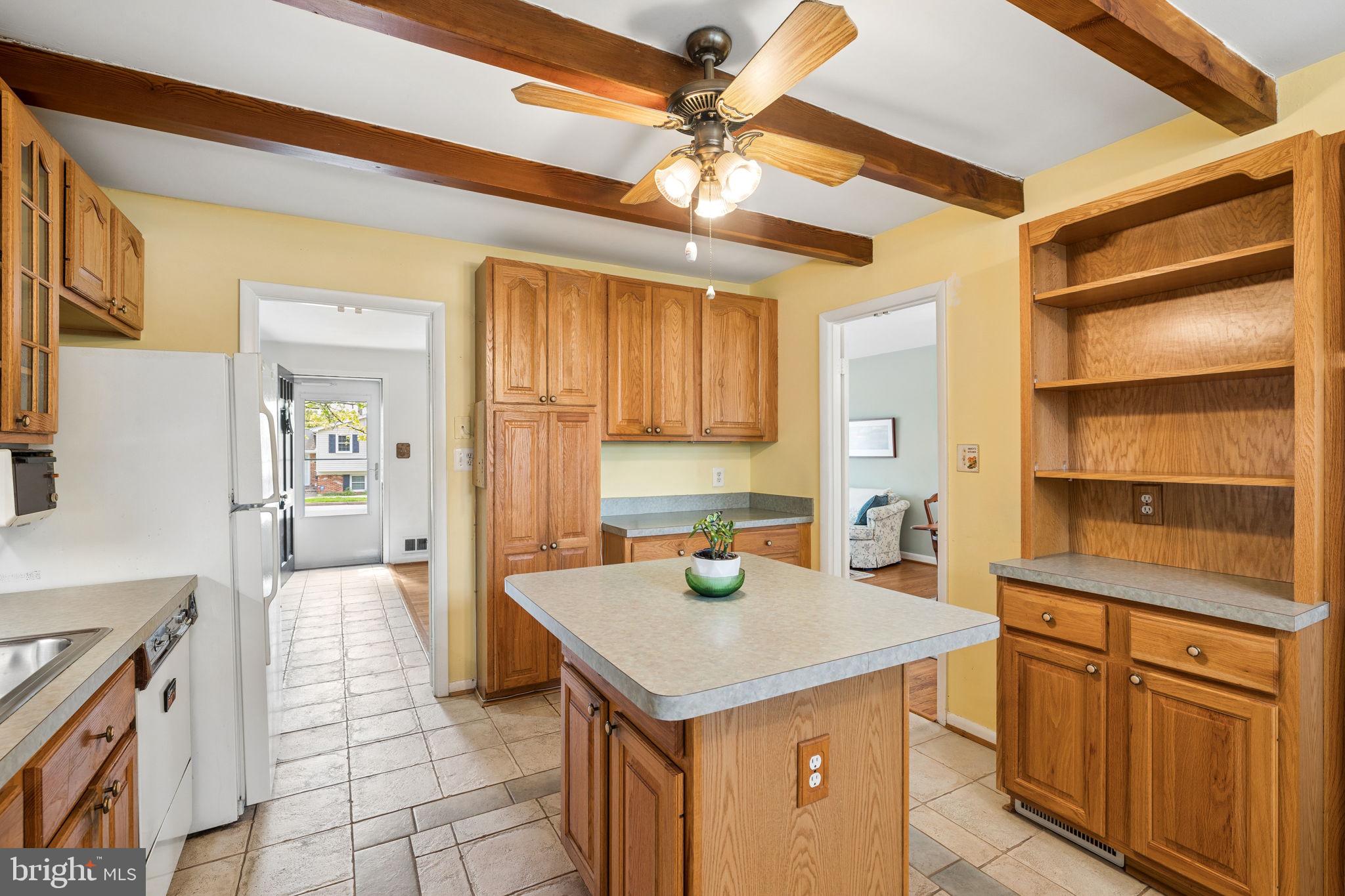 9906 Colony Road Fairfax, VA 22030 - Photo 14 of 52