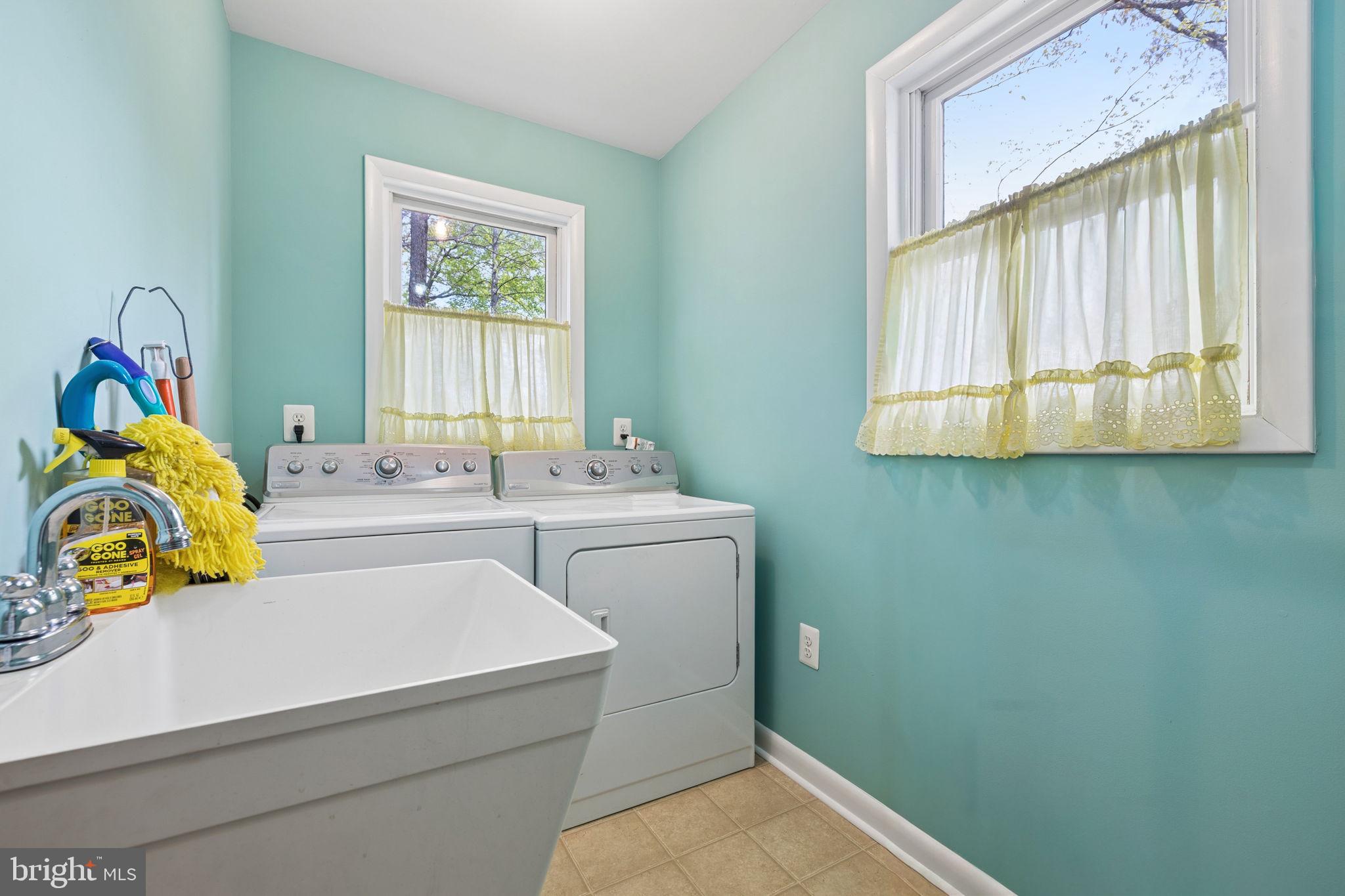 9906 Colony Road Fairfax, VA 22030 - Photo 17 of 52