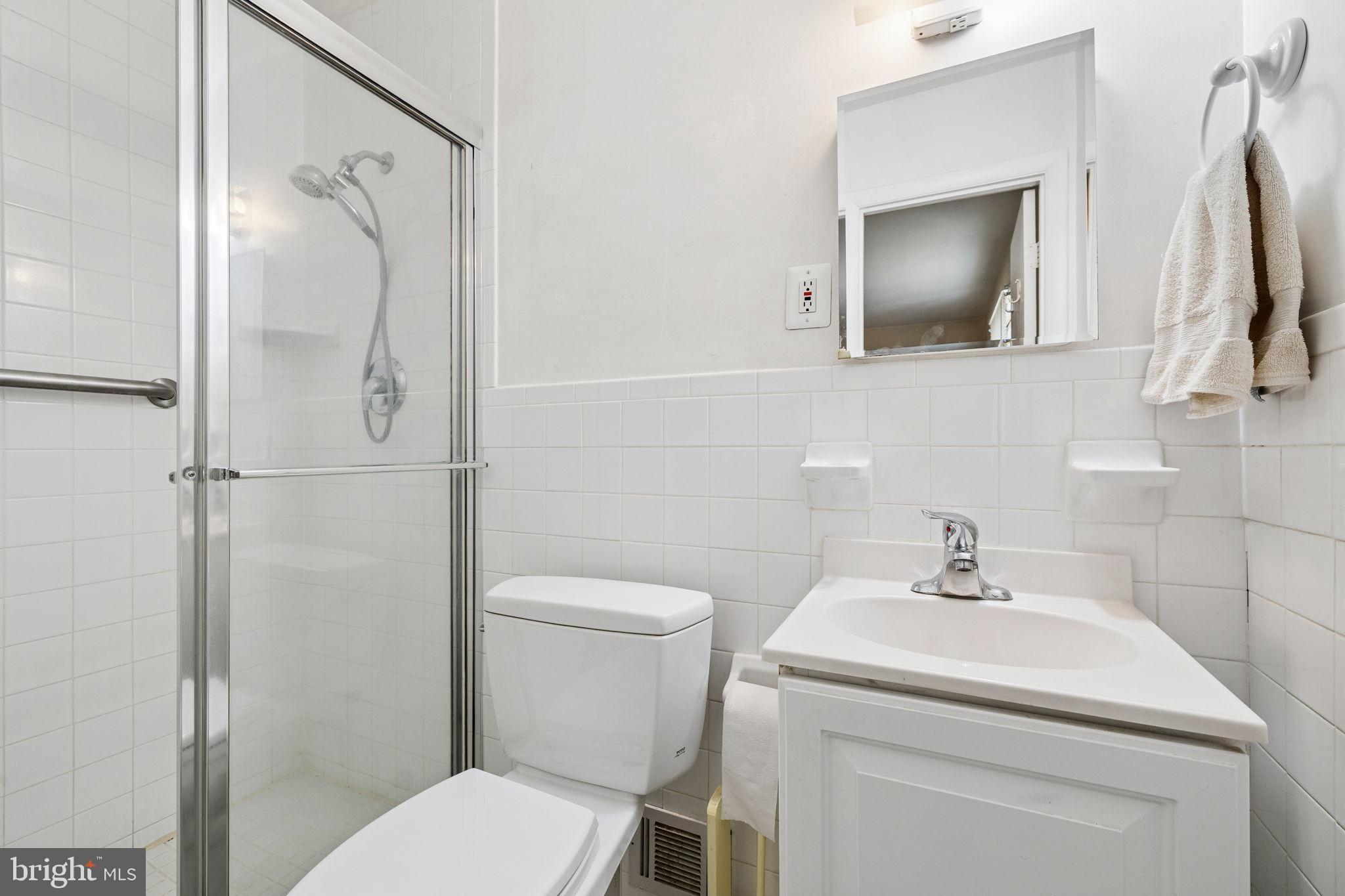 9906 Colony Road Fairfax, VA 22030 - Photo 22 of 52