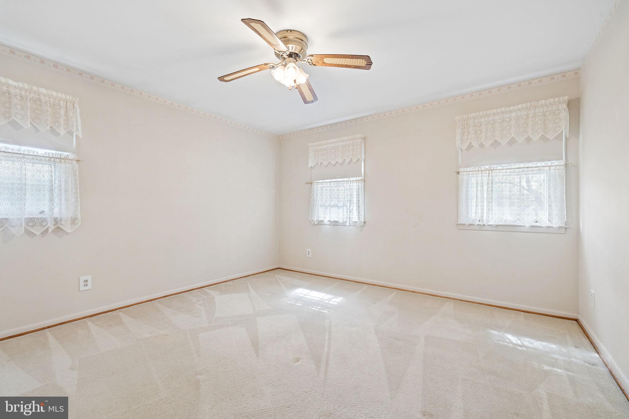 9906 Colony Road Fairfax, VA 22030 - Photo 23 of 52