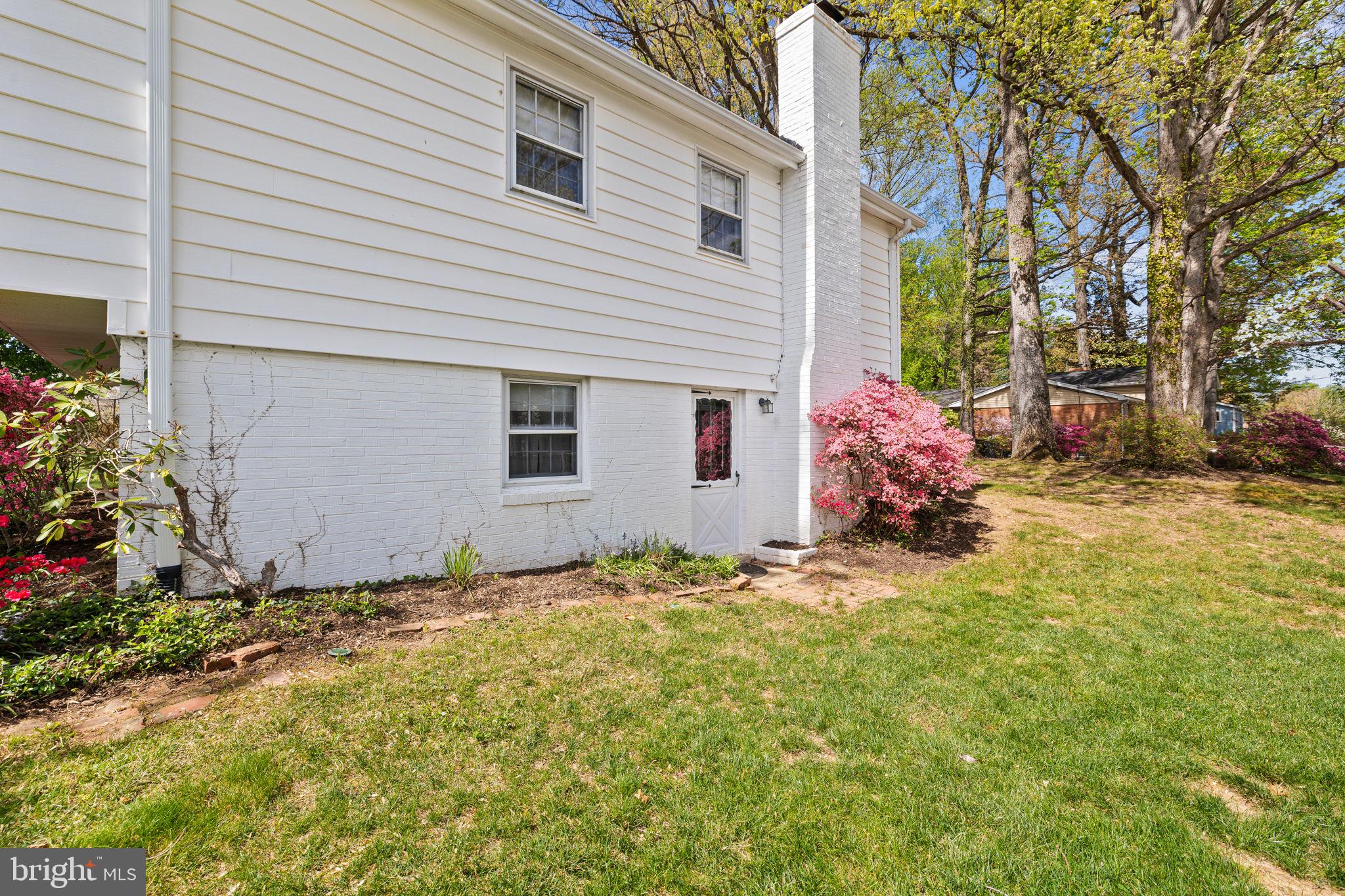 9906 Colony Road Fairfax, VA 22030 - Photo 49 of 56