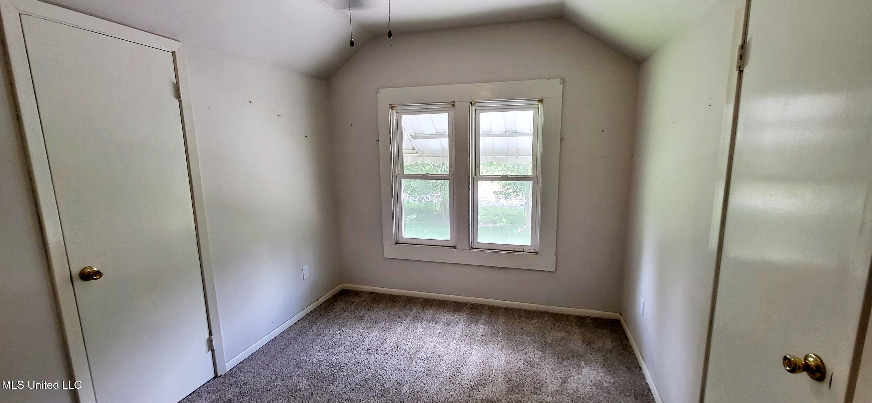 96 Fruitland Park Road Wiggins, MS 39577 - Photo 11 of 17 20250620_124353