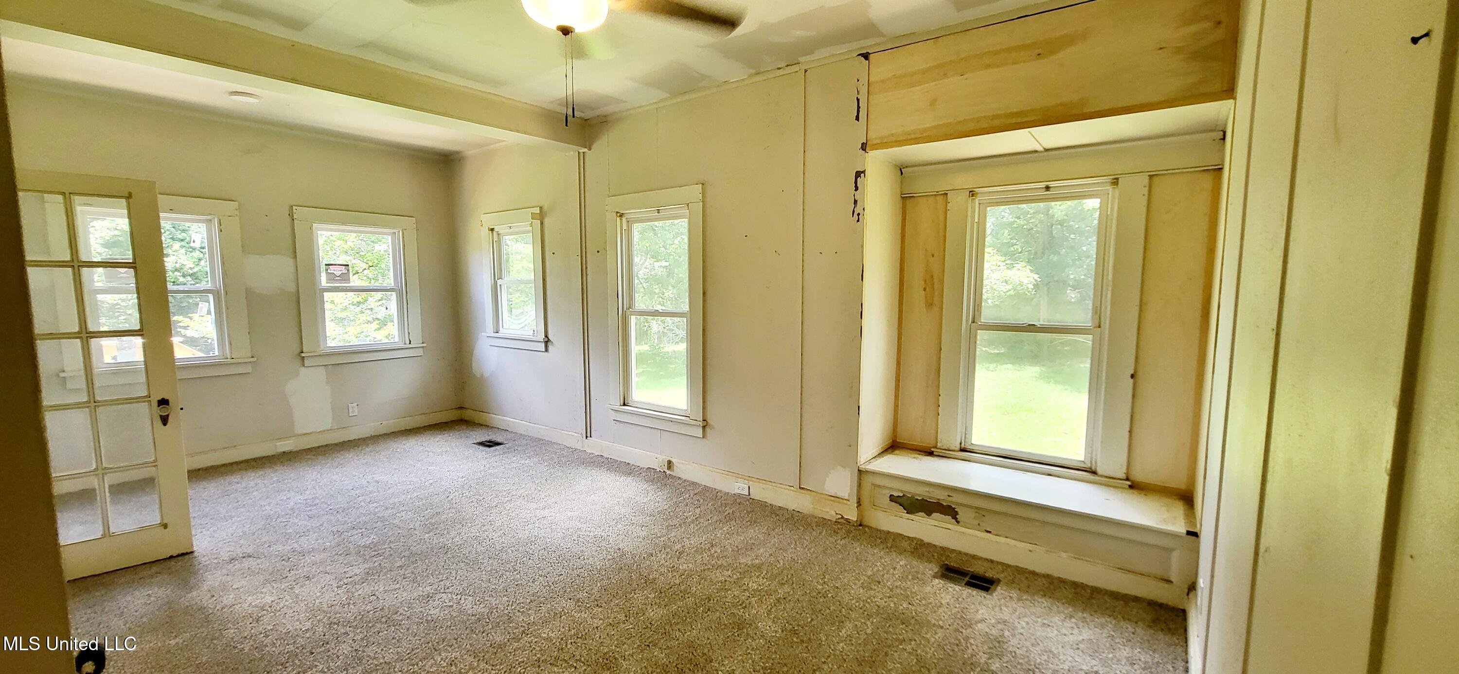 96 Fruitland Park Road Wiggins, MS 39577 - Photo 12 of 17 20250620_124539