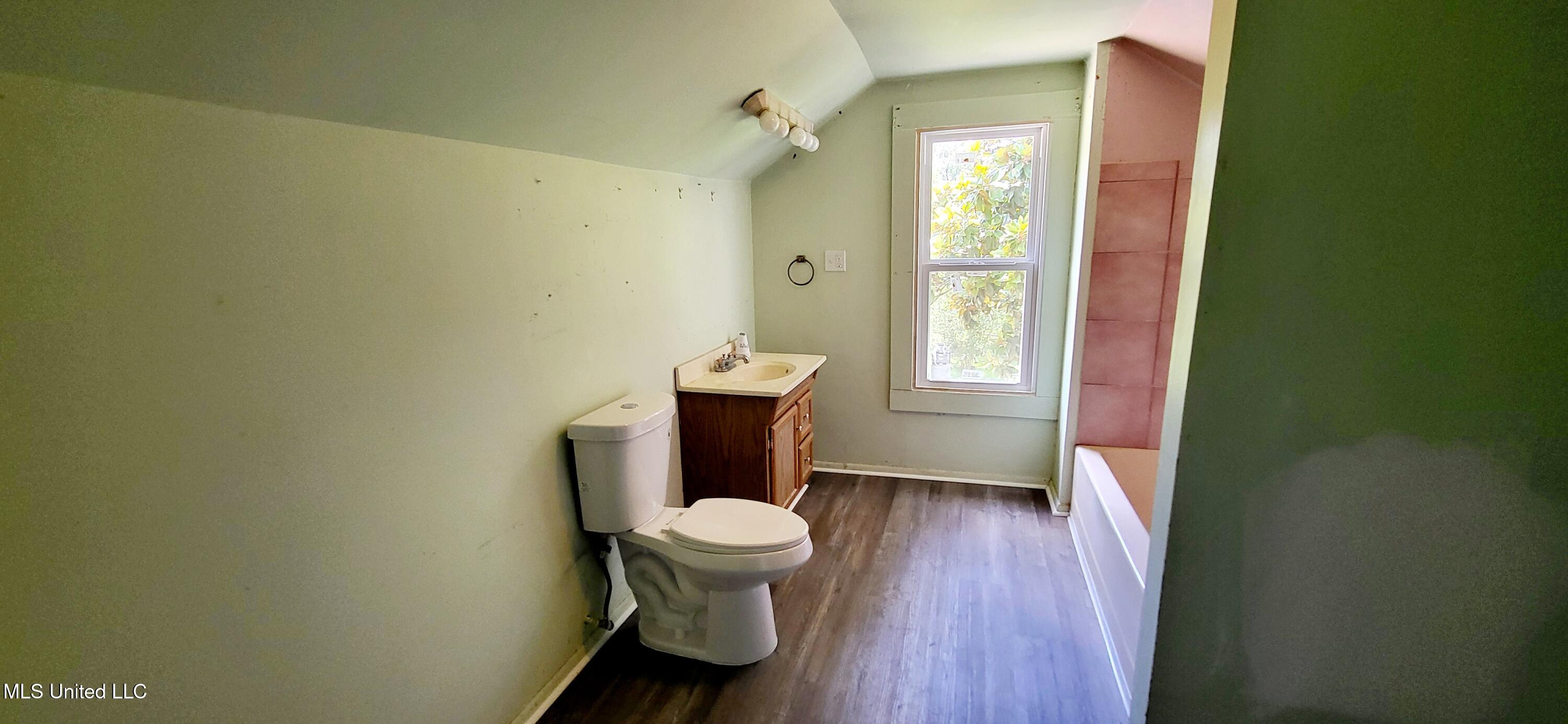 96 Fruitland Park Road Wiggins, MS 39577 - Photo 10 of 17 20250620_124301