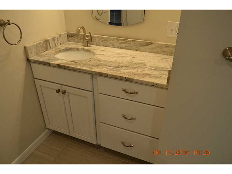 154 Drybrook Road Warwick, RI 02889 - Photo 11 of 24 Bathroom.