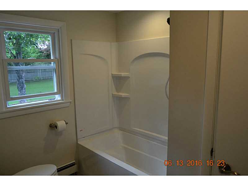 154 Drybrook Road Warwick, RI 02889 - Photo 12 of 24 Bathroom.
