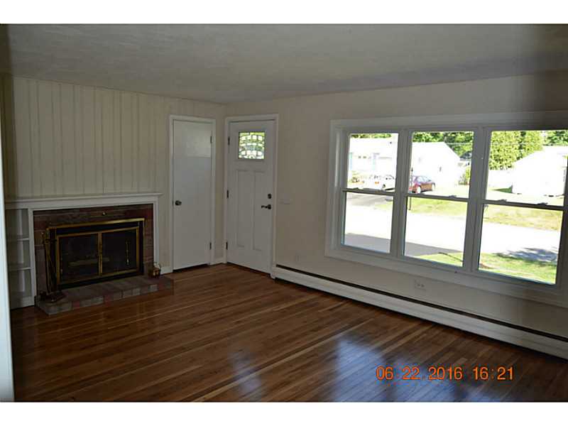 154 Drybrook Road Warwick, RI 02889 - Photo 2 of 24 Living Room.