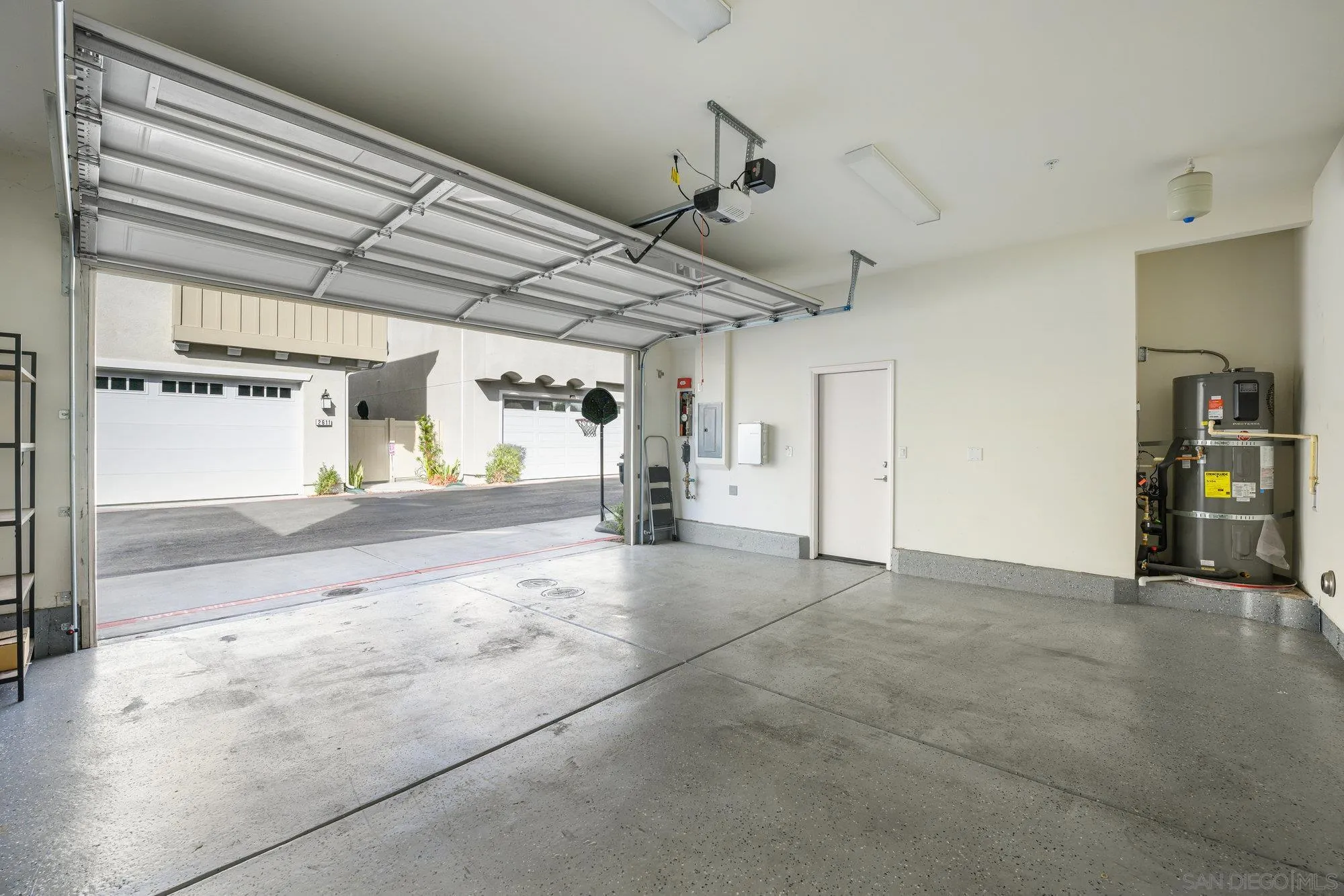 2612 Babaco Street Spring Valley, CA 91977 - Photo 27 of 37 a view of an empty room