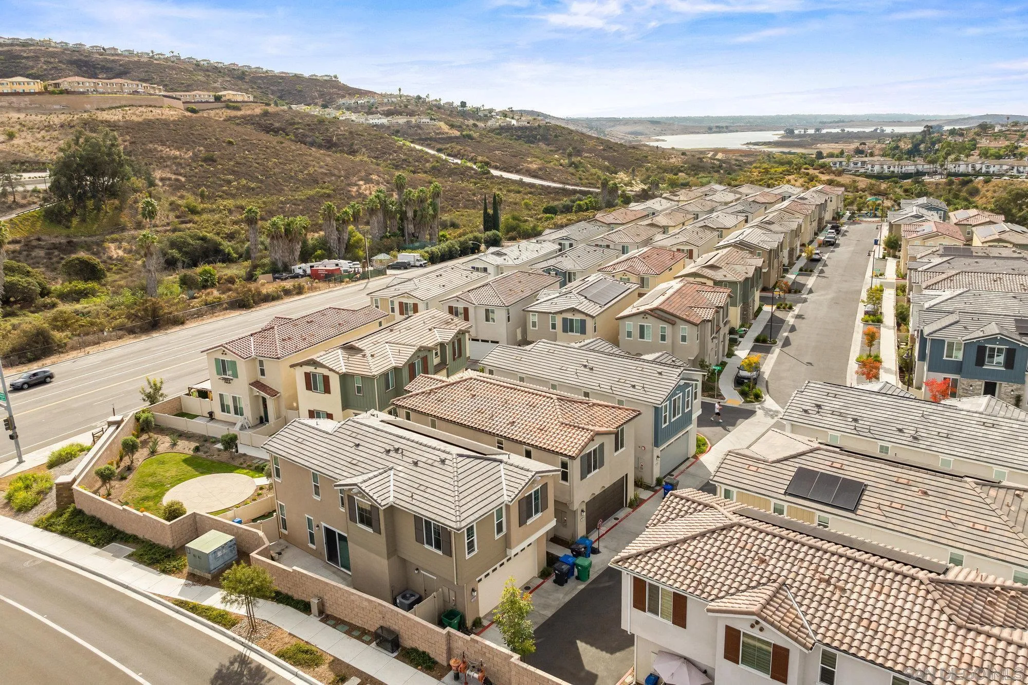 2612 Babaco Street Spring Valley, CA 91977 - Photo 32 of 37