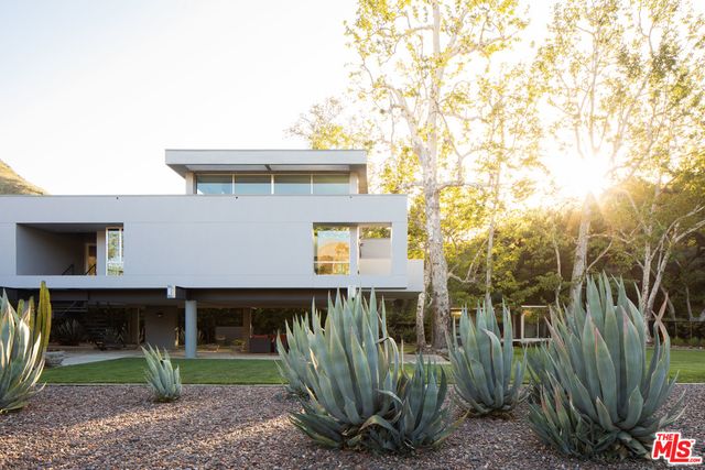 $2,550,000 | 30047 Mulholland Highway, Agoura Hills, CA 91301