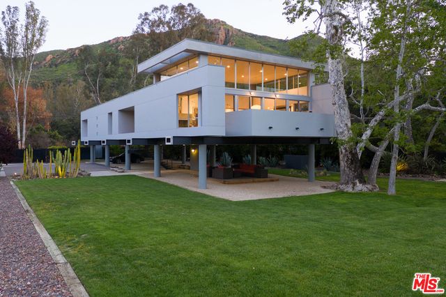 $2,550,000 | 30047 Mulholland Highway, Agoura Hills, CA 91301