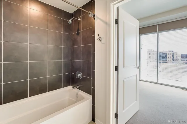 $550,000 | 2001 Lincoln Street, Unit 1024, Denver, CO 80202