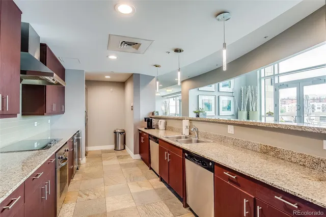 $550,000 | 2001 Lincoln Street, Unit 1024, Denver, CO 80202