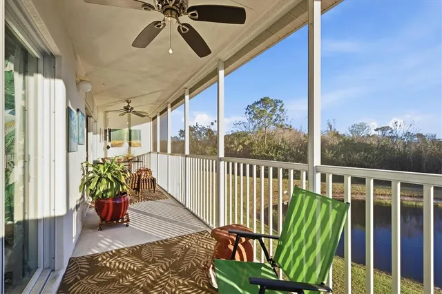 $289,500 | 7518 Marsh Orchid Circle, Unit 9202, Bradenton, FL 34203