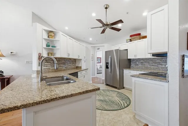 $289,500 | 7518 Marsh Orchid Circle, Unit 9202, Bradenton, FL 34203