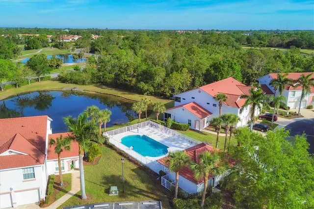 $289,500 | 7518 Marsh Orchid Circle, Unit 9202, Bradenton, FL 34203