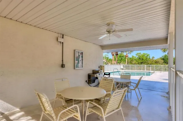 $289,500 | 7518 Marsh Orchid Circle, Unit 9202, Bradenton, FL 34203