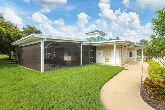 $289,500 | 7518 Marsh Orchid Circle, Unit 9202, Bradenton, FL 34203