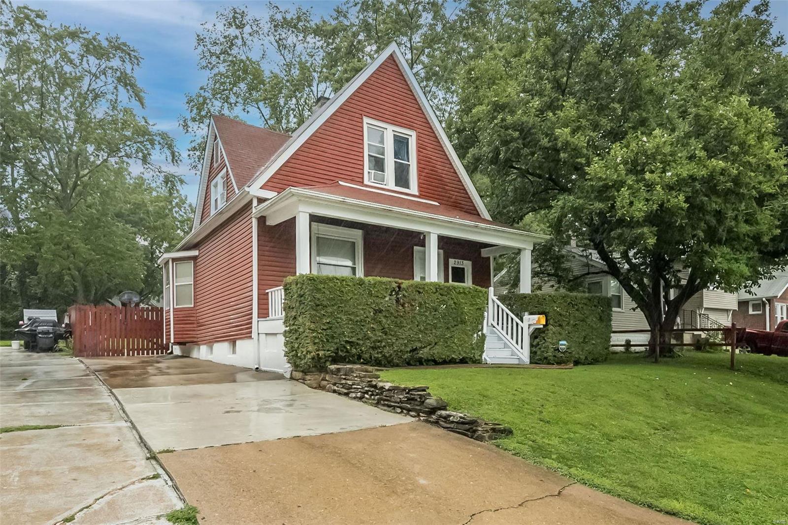 2913 Ridgeway Avenue St. John, MO 63114 - Photo 3 of 42 Gallery Image 3