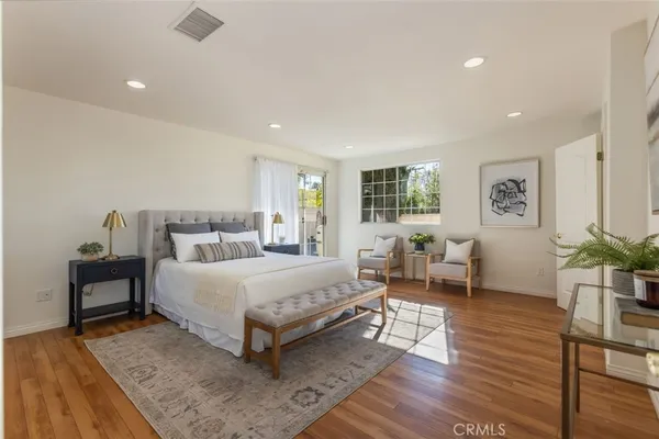 $8,500 | 4926 Crown Avenue, La Canada Flintridge, CA 91011