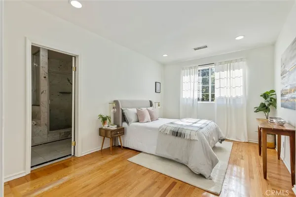 $8,500 | 4926 Crown Avenue, La Canada Flintridge, CA 91011