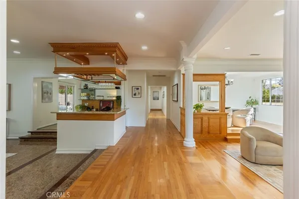 $8,500 | 4926 Crown Avenue, La Canada Flintridge, CA 91011
