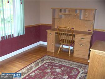 553 Sherman Road Springfield, PA 19064 - Photo 4 of 12 Dining Room