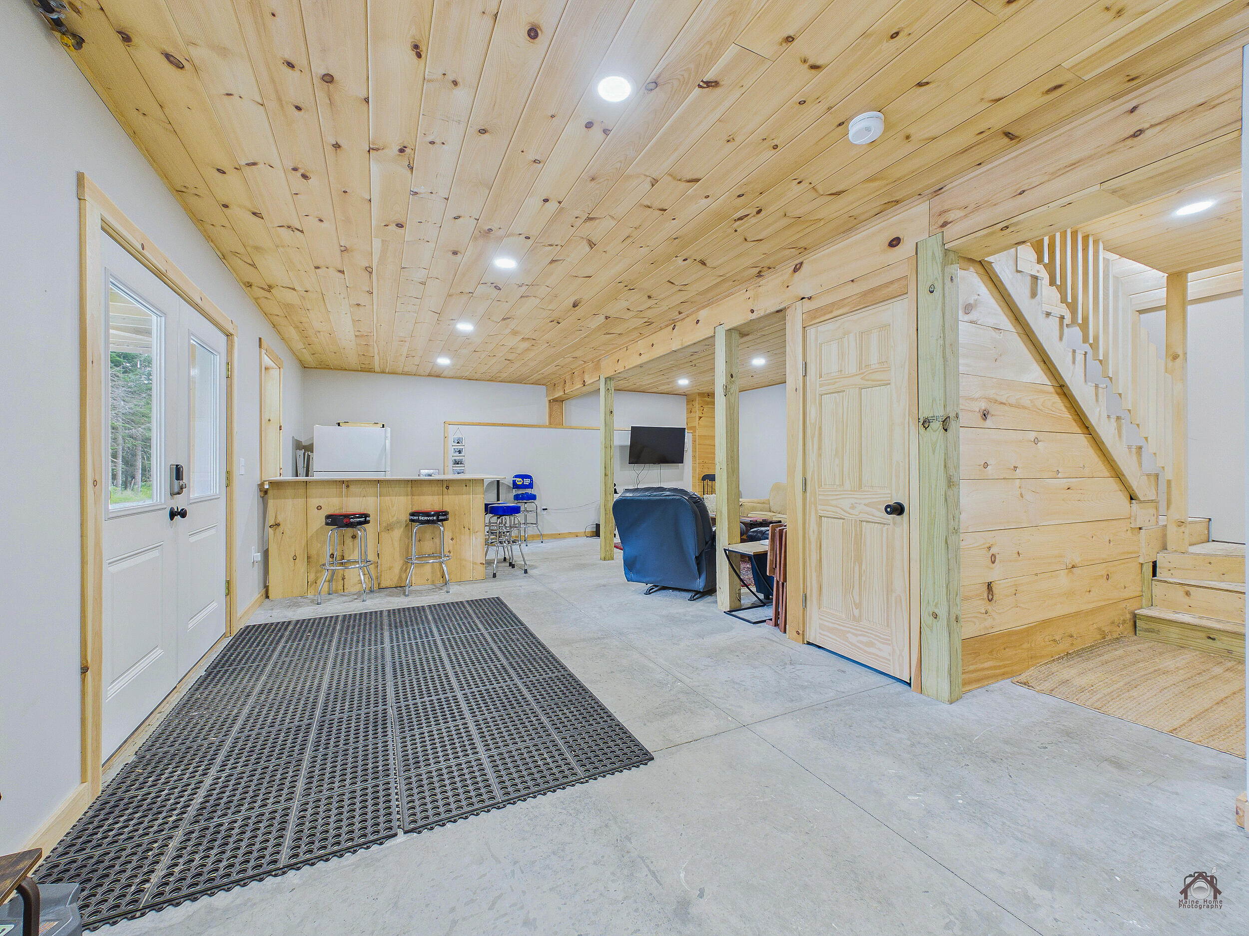 5 Forest Lane Rangeley, ME 04970 - Photo 36 of 65 so108794-lp-114