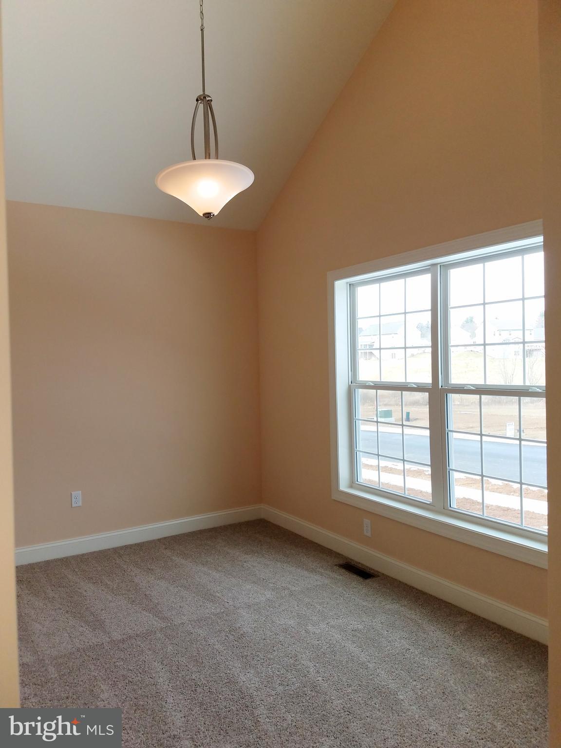 715 Riverside Court Harrisburg, PA 17112 - Photo 10 of 21 -Inventory Image