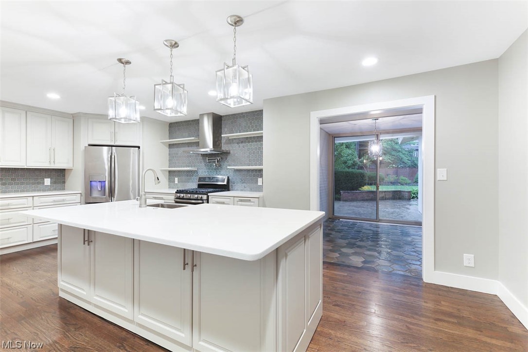 2905 Paxton Road Cleveland, OH 44120 - Photo 6 of 35 Gourmet kitchen with stainless appliances, granite countertops and beautiful cabinetry