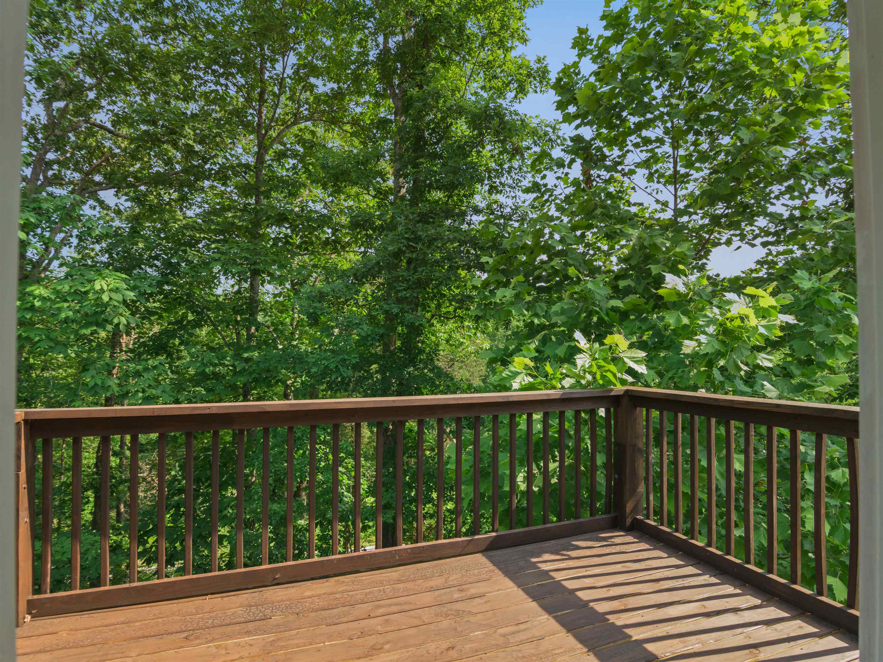 100 Oak Ridge Lane Huntington, WV 25704 - Photo 10 of 27 Gallery Image 10