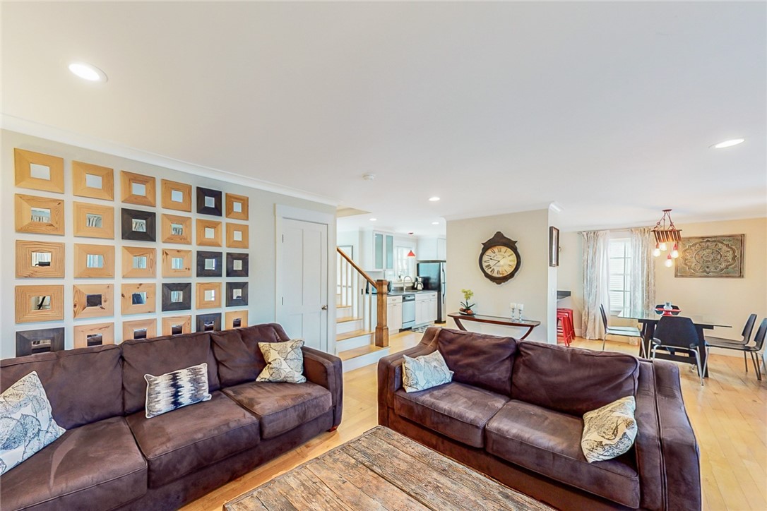 485 Spring Street Newport, RI 02840 - Photo 15 of 34