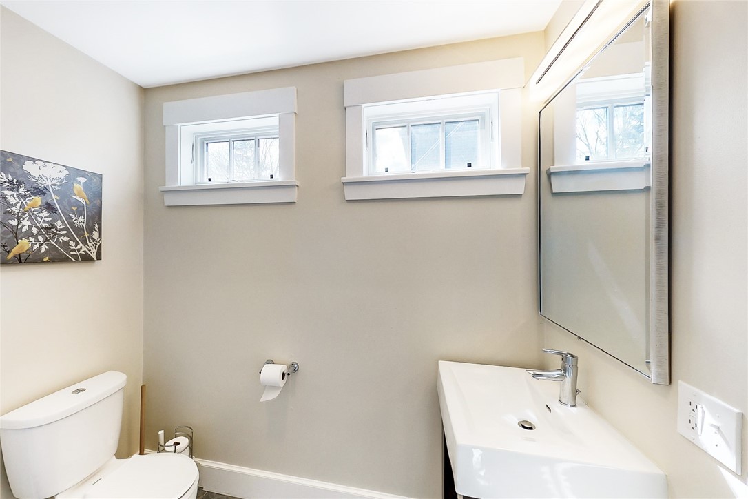 485 Spring Street Newport, RI 02840 - Photo 18 of 34
