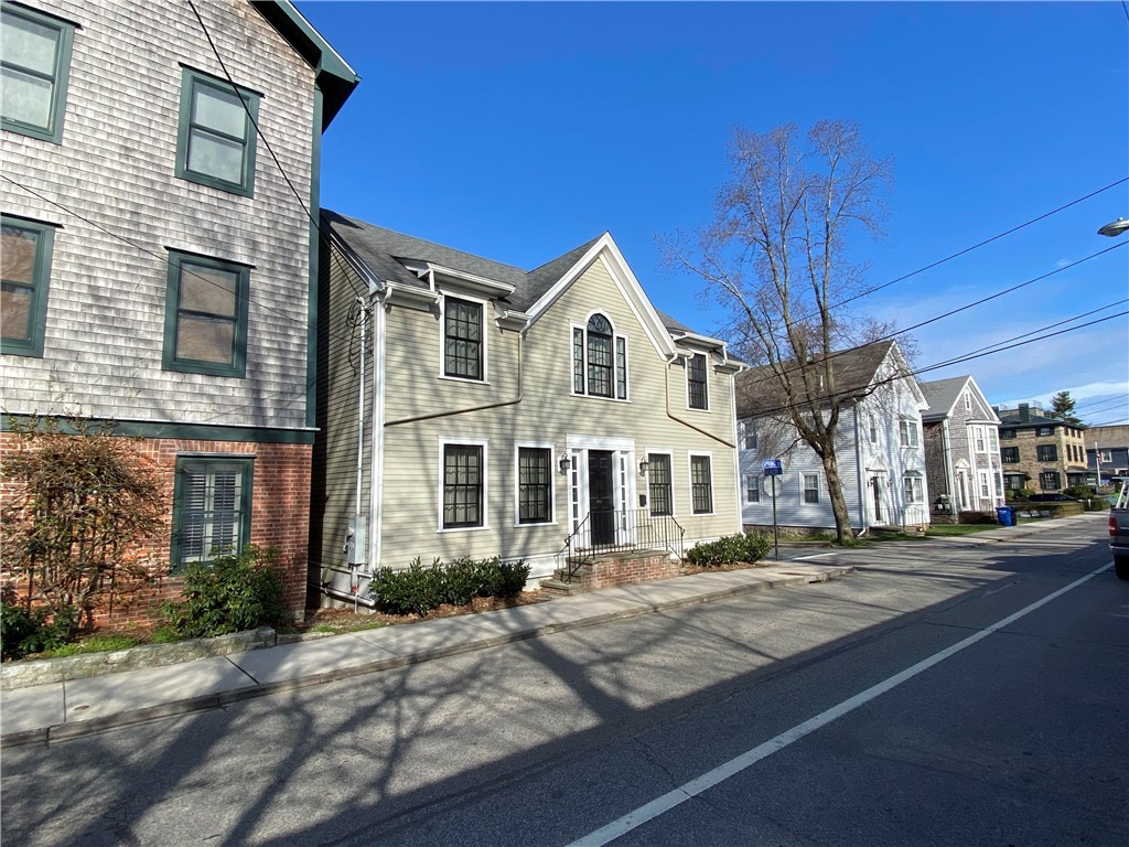485 Spring Street Newport, RI 02840 - Photo 32 of 34