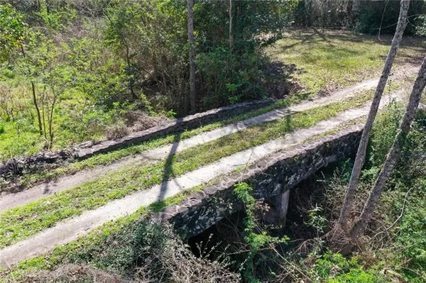 $3,000 | 820 North Collins Boulevard, Covington, LA 70433