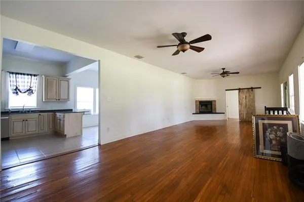 $3,000 | 820 North Collins Boulevard, Covington, LA 70433