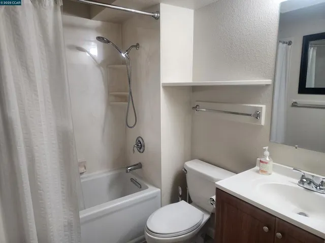 $2,400 | 1600 Carmel Drive, Walnut Creek, CA 94596